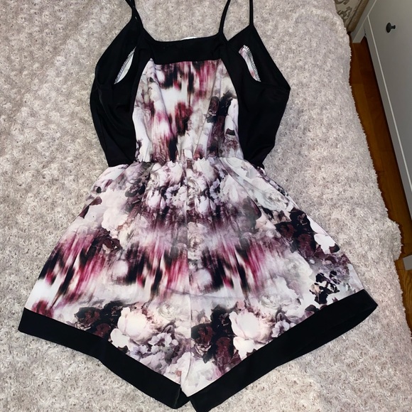 Oh My Love Romper - Picture 7 of 7